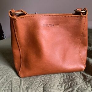 Portland leather triangle purse